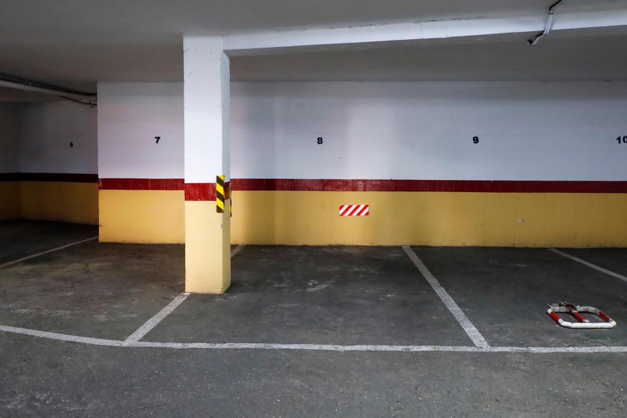R & T Cordoba Center Apartamentos - Parking Kültér fotó