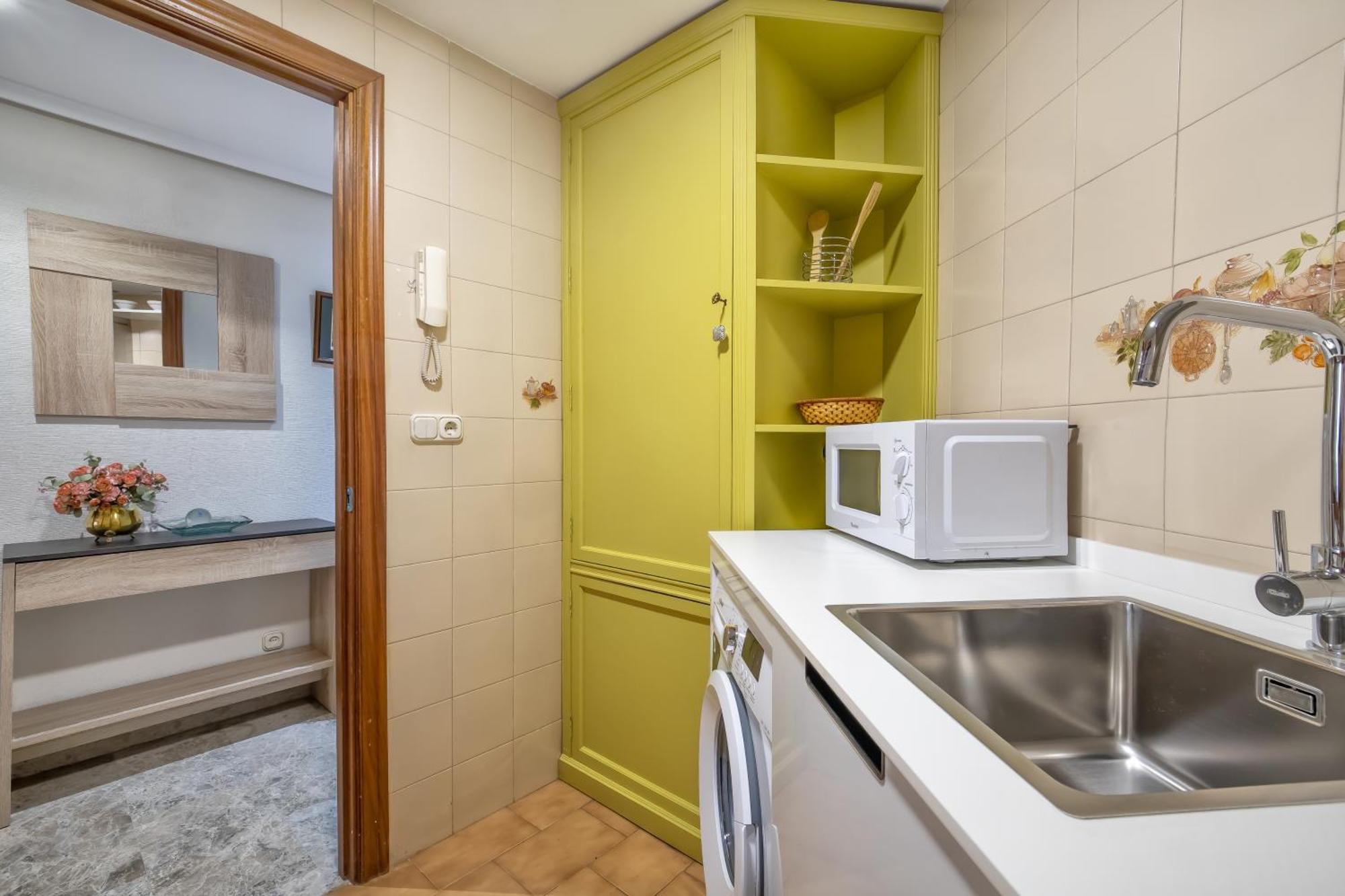 R & T Cordoba Center Apartamentos - Parking Kültér fotó