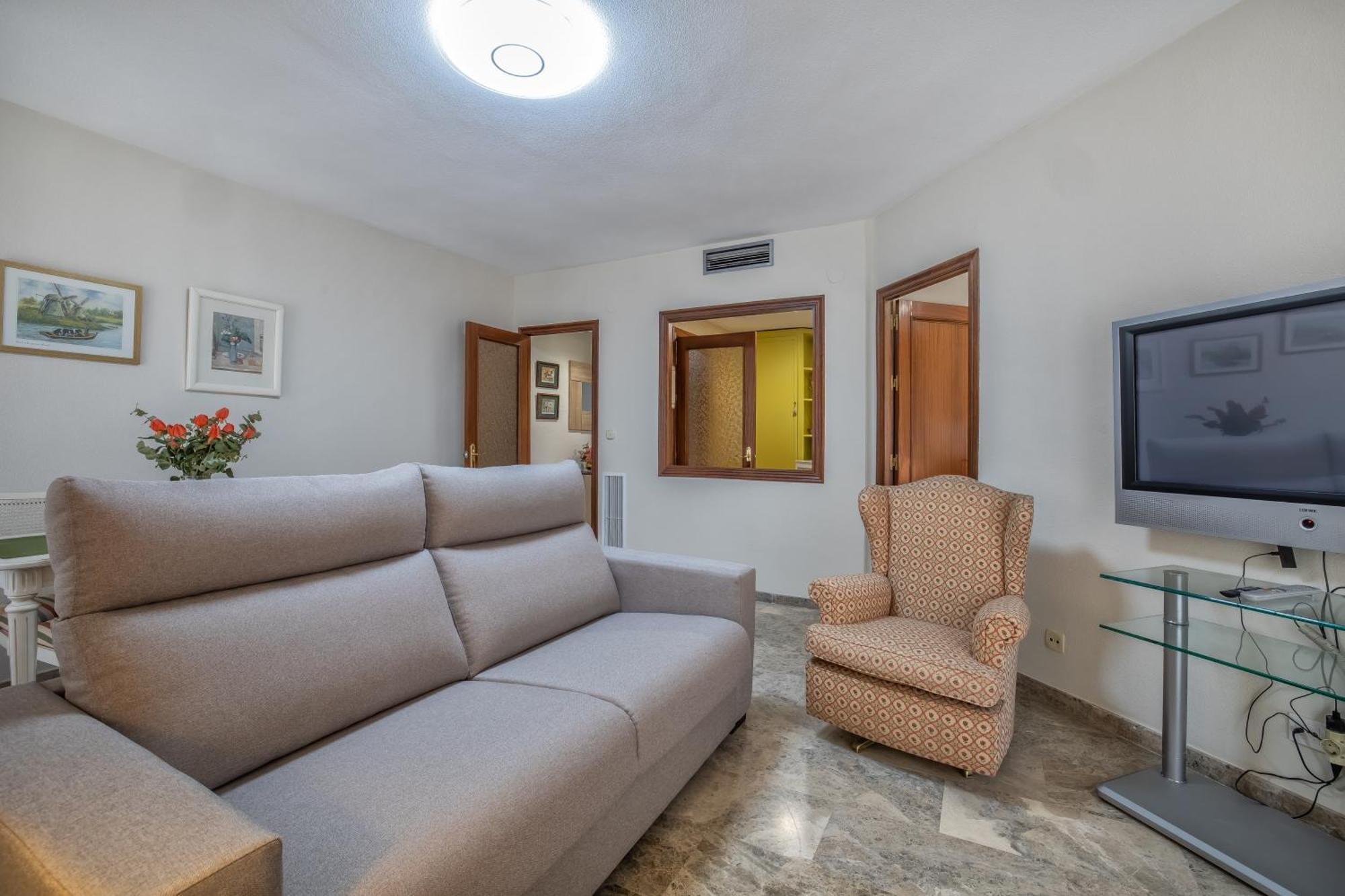 R & T Cordoba Center Apartamentos - Parking Kültér fotó