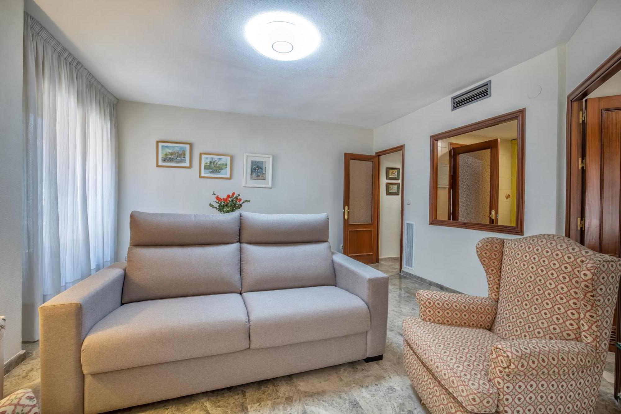 R & T Cordoba Center Apartamentos - Parking Kültér fotó