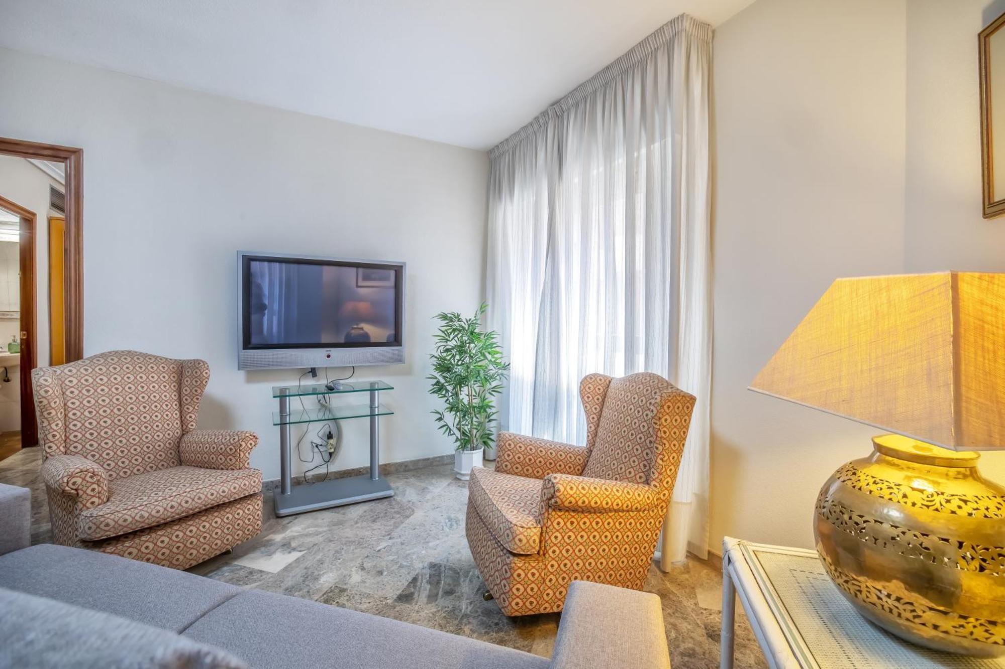 R & T Cordoba Center Apartamentos - Parking Kültér fotó